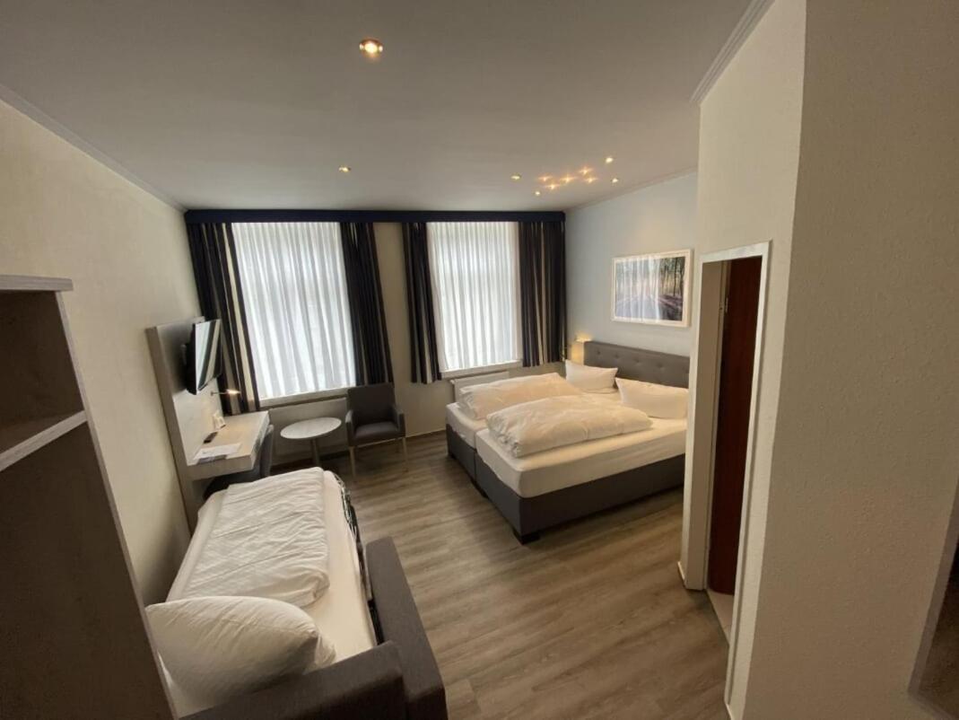 Alter Landkrug Hotell Nortorf Exteriör bild