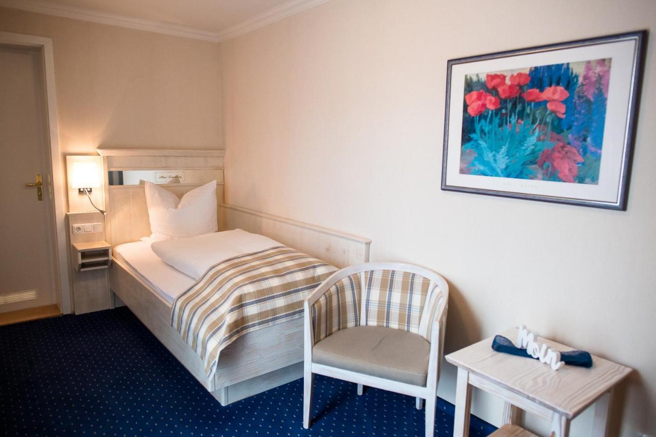 Alter Landkrug Hotell Nortorf Exteriör bild