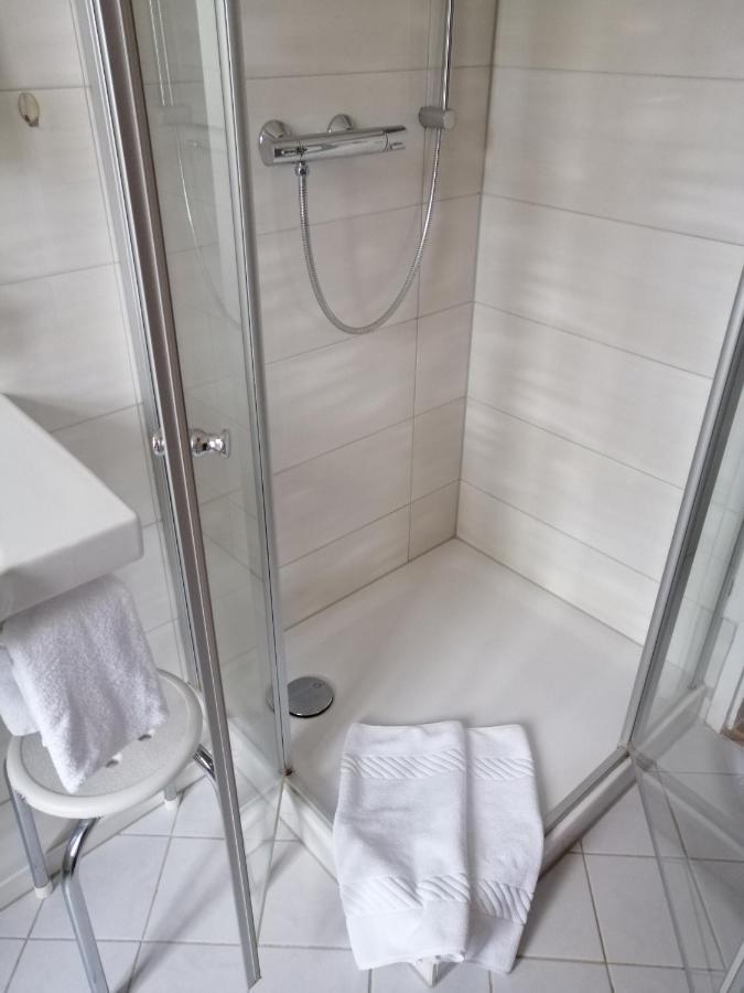 Alter Landkrug Hotell Nortorf Exteriör bild