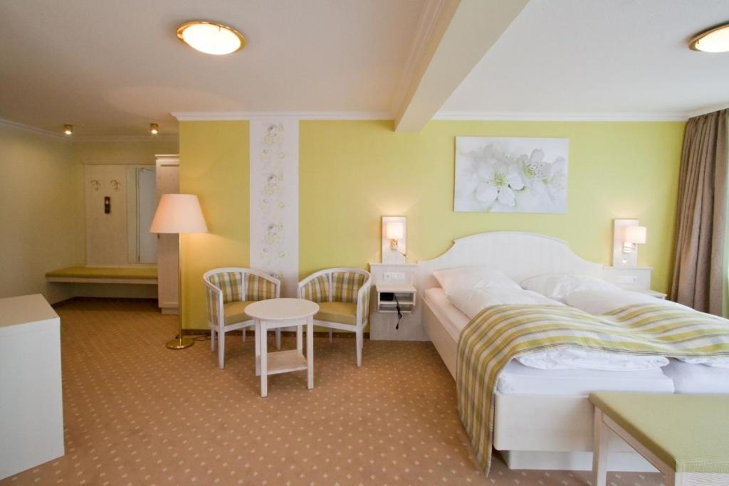 Alter Landkrug Hotell Nortorf Exteriör bild